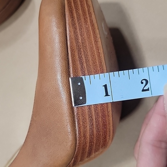 Stuart Weitzman, Size 8.5 Platform Stiletto Heels, Tan Leather - Picture 11 of 12